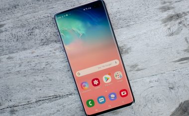 Samsung publikon Android 10 për modelet Galaxy S10