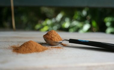 Ndjek tenjat dhe eliminon aromat e pakëndshme më mirë se çfarëdo freskues: Pesë aplikime të kanellës për të cilat me siguri nuk i keni ditur!