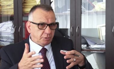 Hasani: Kërkesa e presidentes Osmani për Kushtetuesen është e pabazuar dhe e papranueshme