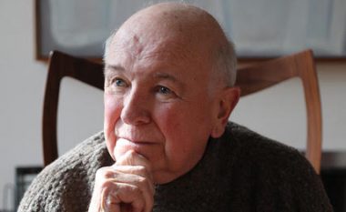 Vdes nga koronavirusi, dramaturgu Terrence McNally