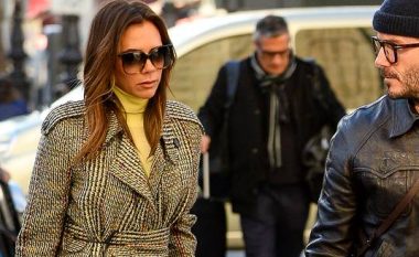 Kombinimi i papritur i ngjyrave që Victoria Beckham po rikthen në vitin 2020