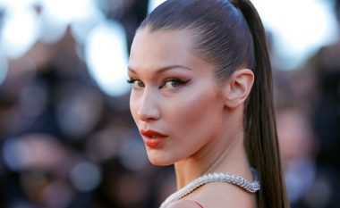 Balluket e reja të Bella Hadid do t’ju kthejnë pas në kohë