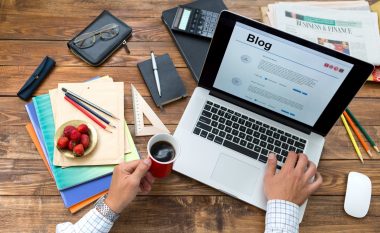 Është koha e duhur ta lini fantazinë të lirë dhe – të fitoni para: Mësoni të inicioni një blog