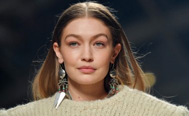 Gigi Hadid flet për shtatzëninë gjatë Javëve të Modës