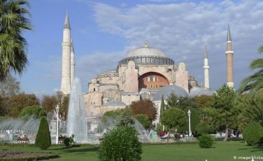 Monumenti i trashëgimisë botërore kthehet në çështje politike