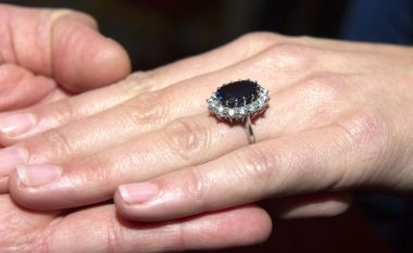 Historia ikonike pas unazës së fejesës të Kate Middleton
