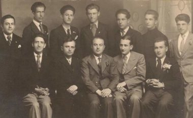 Foto e rrallë e Migjenit, gjatë seminarit të Manastirit