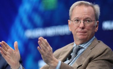 Ish-CEO i Google i quan mediat sociale një ‘përforcues për idiotët’