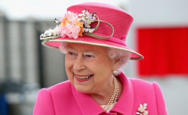 Kuptimi i fshehur pas kapelave të Mbretëreshës Elizabeth II