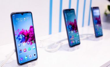 ZTE lanson modelin ZTE Blade 20 Pro 5G