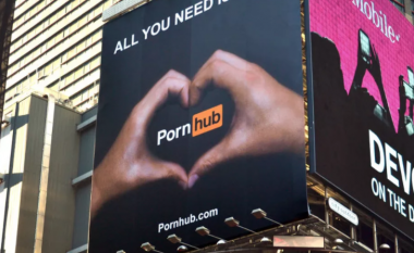 Ndryshim i madh në faqen e Pornhub, heq të gjitha videot e ngarkuara nga përdoruesit