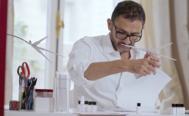 Aromë luksi: Francis Kurkdjian, ndër krijuesit më të mëdhenj të parfumeve unike në botën moderne