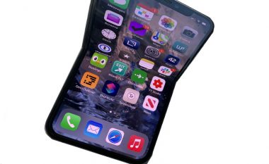 Dy prototipa të ndryshëm të iPhone kalojnë kontrollet e para të cilësisë