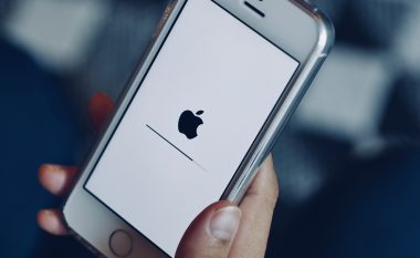 iPhone kërkon ta përditësoni menjëherë telefonin tuaj!