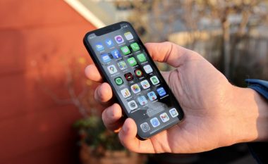 Për shkak të numrit 13 që ‘sjell fat të keq’, Apple ndoshta po lë jashtë iPhone 13