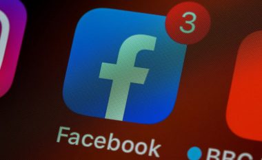 Pse duhet të ndaloni së përdoruri Facebook-un në vitin 2021?