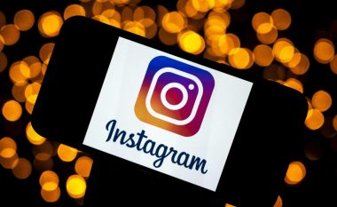 Këto foto nudo tani lejohen në Instagram