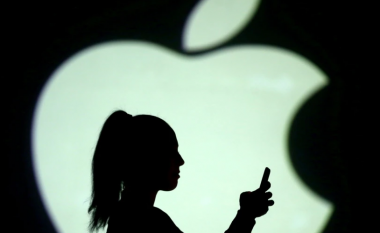 Apple akuzohet për shkelje të politikave për konkurrencë