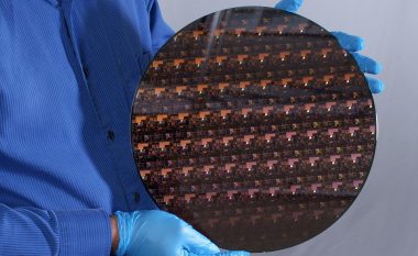 IBM pretendon të ketë krijuar çipin e parë me 2nm