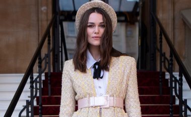 Keira Knightley vishej me Chanel çdo ditë në karantinë