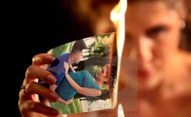 ‘Gjej një të dashur të ri’: A është kjo zgjidhja për të shpëtuar nga zemra e thyer pas ndarjes?