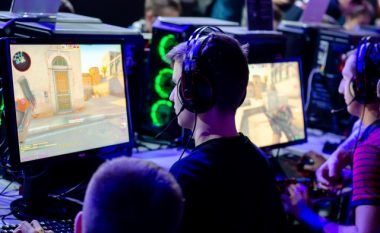 Numri i lojtarëve të CS: GO ra ndjeshëm pas një dekade me popullaritet të pabesueshëm – arsyeja është e thjeshtë