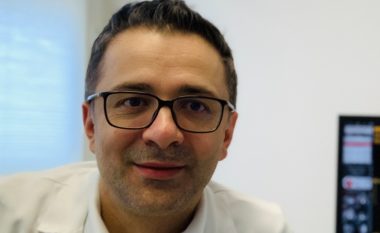 Çfarë është Hematoma paroksizmale e gishtit?
