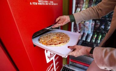 A po e cenon teknologjia një traditë dy mijëvjeçare – çfarë shije ka një picë e gatuar në makinë?