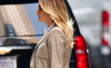 Me një stil perfekt është kthyer në publik: Melania Trump shëtiti vetëm në Nju Jork dhe i kënaqi të gjithë!