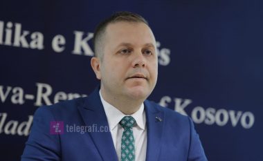 Sallahu pret votimin e Albulena Haxhiut si kryetare Kuvendi, paralajmëron zgjedhje në rast të bllokadës