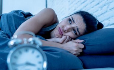 Një kohë të gjatë rrotulloheni në krevat dhe nuk mund flini gjumë? Keni ngrënë ushqim të gabueshëm
