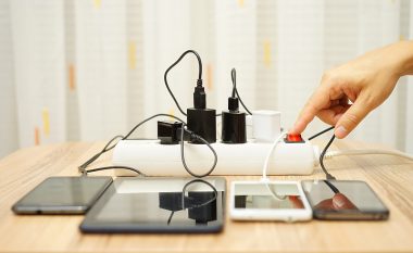 BE ka propozuar një rregull të ri që imponon të njëjtin karikues për të gjithë telefonat