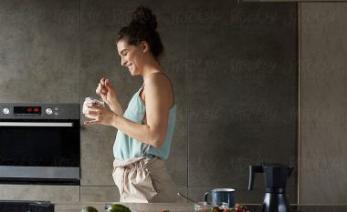 Kafjalli sipas recetës së një mjekeje të Harvardit: Ky kombinim i fuqishëm ushqimesh ruan shëndetin!