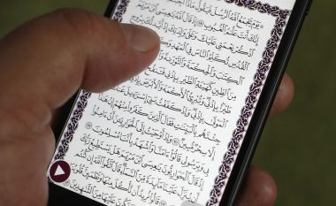 Apple heq aplikacionin e Kuranit në Kinë