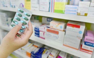 Të dhëna tronditëse nga një hulumtim: Antibiotikët mund të jenë një shkaktarë për kancerin e zorrës së trashë