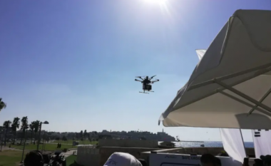 Dronët shpërndanë sushi, birrë dhe akullore në brigjet e Tel Avivit