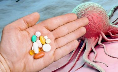 Studimi: Shtesa e vitaminës që mund të rrisë rrezikun e kancerit