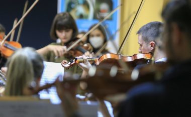 Orkestër e re kundër konflikteve të vjetra