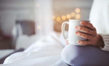Një erëz në kombinim me ujin është si një “shkop magjik” për shkrirjen e yndyrës, zvogëlon inflamacionin dhe kolesterinën!