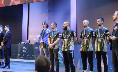 Ekipi i Kosovës në Dota 2 kthehet me një medalje nga turniri i E-Sports