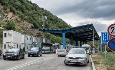 Fluks i qetë në pikat kufitare, pritje të gjata vetëm te Dheu i Bardhë