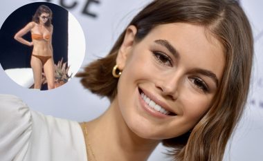 Kaia Gerber shfaqet mahnitëse e veshur me rroba banje