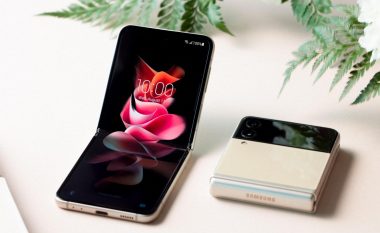 Samsung: Galaxy Flip 3 bëri që shumë njerëz të ndërrojnë telefonat inteligjentë
