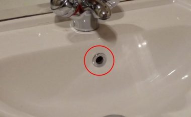 Ka dy funksione: A e dini se për çfarë shërben vrima e vogël në lavaman?