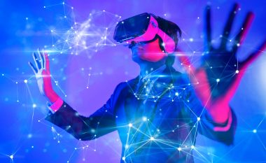 Një pjesë e madhe e njerëzve do të jenë në metaverse deri në vitin 2030 – paralajmëron një eksperte
