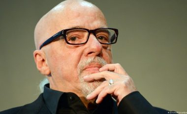 Paulo Coelho: Është e pamundur të thyesh një grua, ajo është gati të kalojë shtatë rrathë ferri për të marrë nga jeta atë që meriton!