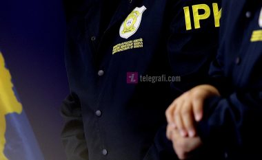 IPK rekomandon suspendimin e tre zyrtarëve policorë në Gjakovë, arrestohet njëri prej tyre – i caktohet masa e ndalimit për 48 orë
