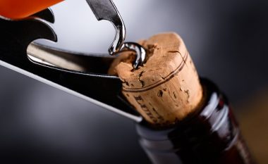 Si të shpëtoni ushqimin e djegur? Mos e hidhni tapën e verës