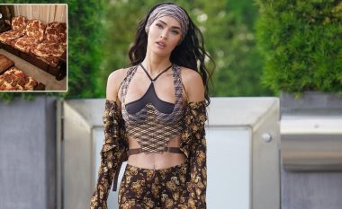 Pamja e fundit e Megan Fox është frymëzuar nga ‘divani i gjyshes’