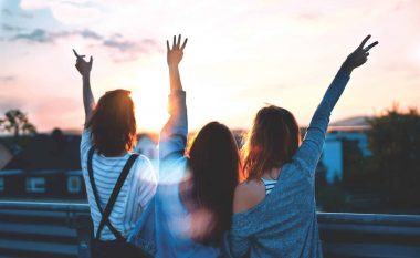 Tri shenjat më miqësore të zodiakut, sipas astrologëve